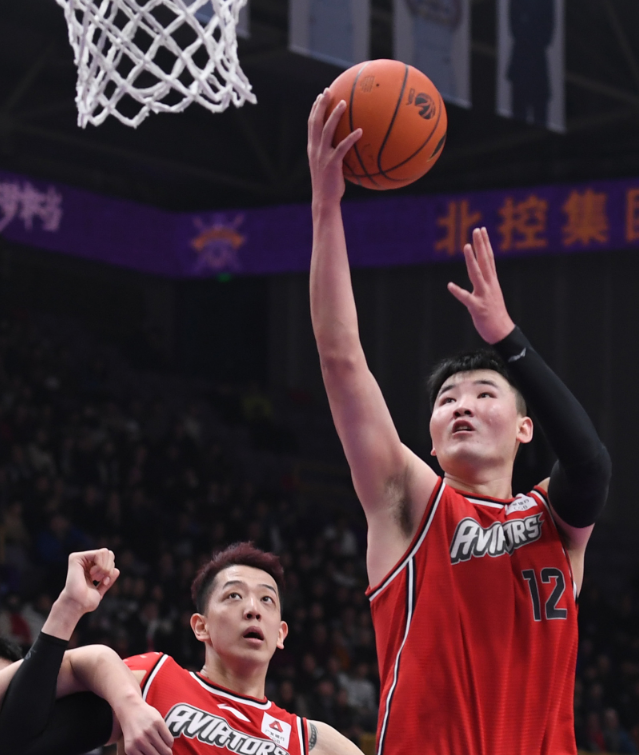 清晨马德里竞技再遭质疑——CBA季后赛节点到来,管理层满意,资深球员宣示担当(2023nba季中赛决赛赛后评论) 清晨马德里竞技再遭质疑——CBA季后赛节点到来,管理层满意,资深球员宣示担当(2023nba季中赛决赛赛后评论)