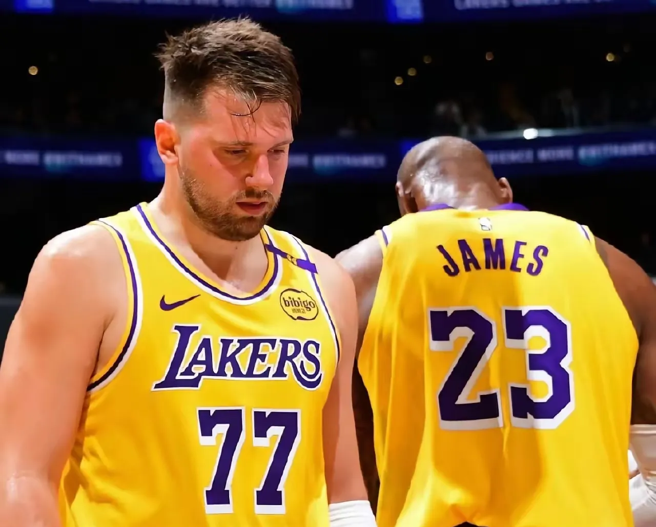 关于洛杉矶湖人迎NBA总决赛关键赛；国际比赛日复出首秀；话题不断；心理建设被强调的信息