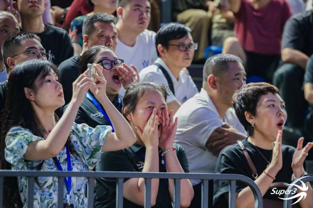  全明星赛赛程吃紧，马赛赛后临场应变，赛场秩序良好，年轻球员得到机会